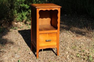 Brocante - Stel gezellige Franse kastjes! beschikbaar voor biedingen