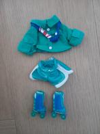 Leuk setje Barbie kleertjes met rolschaatsen, Ophalen of Verzenden, Zo goed als nieuw, Kleertjes