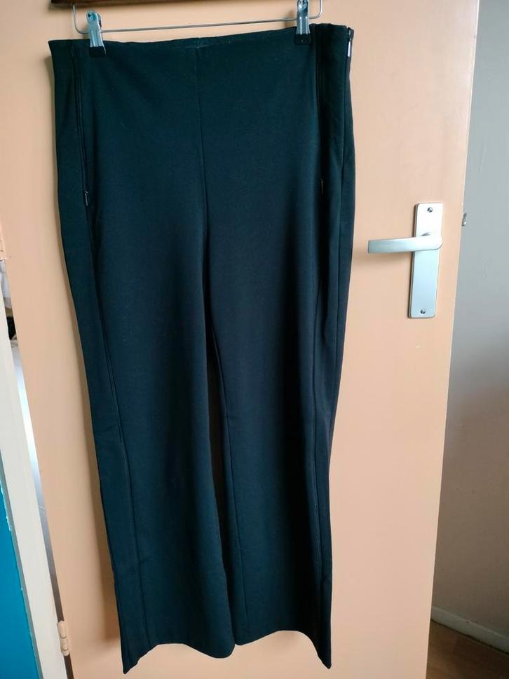 Pantalon Marccain N5, Kleding | Dames, Grote Maten, Zo goed als nieuw, Broek of Spijkerbroek, Zwart, Ophalen of Verzenden