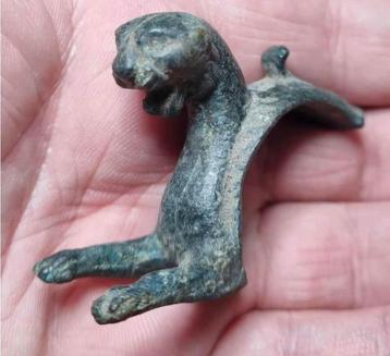 Romeins panter bronzen greep bodemvondst beschikbaar voor biedingen