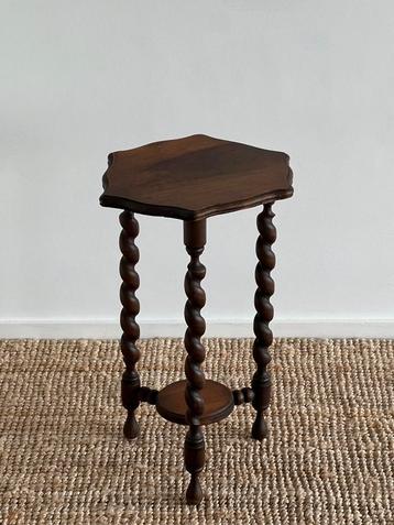 Vintage art deco houten bijzettafel beschikbaar voor biedingen