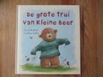 De grote trui van kleine beer, Boeken, Ophalen of Verzenden, Zo goed als nieuw, 2 tot 3 jaar