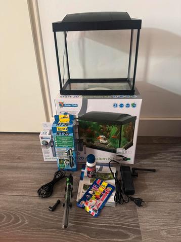 Superfish 20 aquarium incl. verwarming beschikbaar voor biedingen