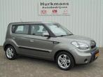 Kia Soul 1.6i HOGE INSTAP TREKHAAK AIRCO 131.291 KM, Auto's, Kia, 4 cilinders, Metallic lak, Bedrijf, Handgeschakeld