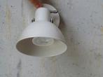 Industrieel wit spotje, kantelbaar, als wand of plafond lamp, Metaal of Aluminium, Ophalen of Verzenden, Zo goed als nieuw, Industrieel