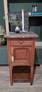 Frans antiek kastje eikenhout met marmer blad., Ophalen