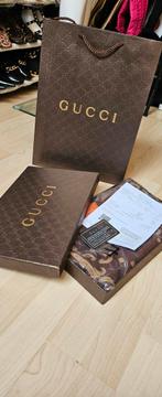 Dubbelzijdige sjaal nieuw in doos!, Kleding | Dames, Mutsen, Sjaals en Handschoenen, Ophalen of Verzenden, Nieuw, Sjaal