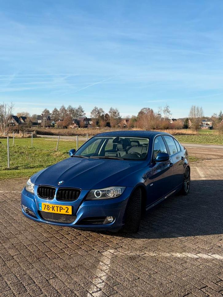 BMW 3-Serie 3.0 I 325 AUT 2010 Blauw, Auto's, BMW, Particulier, 3-Serie, Benzine, C, Sedan, Automaat, Origineel Nederlands, Blauw