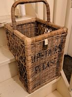 Mooie trapmand in goede staat, Ophalen, Mand, Zo goed als nieuw, Riet