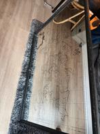 Spiegel met wereldkaart, Huis en Inrichting, Woonaccessoires | Spiegels, Ophalen, Zo goed als nieuw, Rechthoekig, Minder dan 100 cm