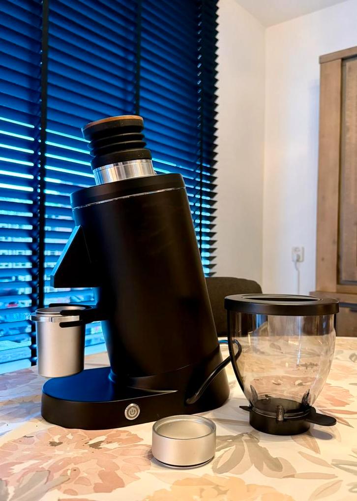 Giota df83 V2 - koffiemolen zwart – als nieuw (G-Iota), Witgoed en Apparatuur, Koffiemachine-accessoires, Zo goed als nieuw, Ophalen of Verzenden