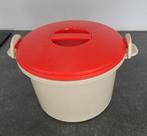 #rijstkoker, inhoud ruim 3 liter, complete set, Huis en Inrichting, Keuken | Potten en Pannen, Ophalen of Verzenden, Zo goed als nieuw