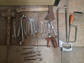Diverse handgereedschap  beschikbaar voor biedingen