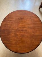 oude ronde salontafel, Ophalen