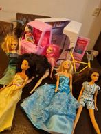 Barbie bus + fiets  en 7 barbies, Eén persoon