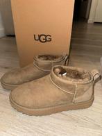 Uggs ultra mini, Ophalen, Overige kleuren, Zo goed als nieuw, Uggs