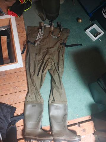 Trakker N2 Chest Waadpak Maat 44 beschikbaar voor biedingen
