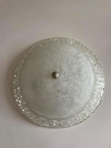 Vintage glazen plafonnière – authentiek retro design beschikbaar voor biedingen