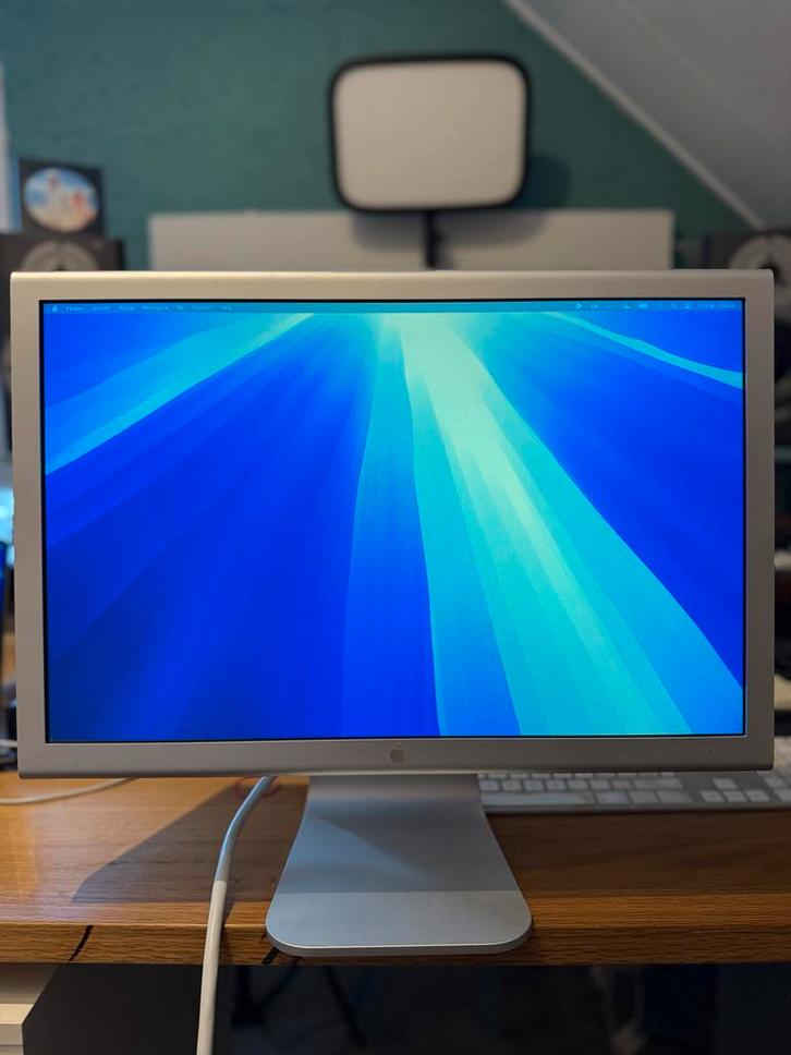 Apple Cinema Display 20 inch A1081, Computers en Software, Monitoren, Zo goed als nieuw, 60 Hz of minder, DVI, Overige typen, Overige resoluties