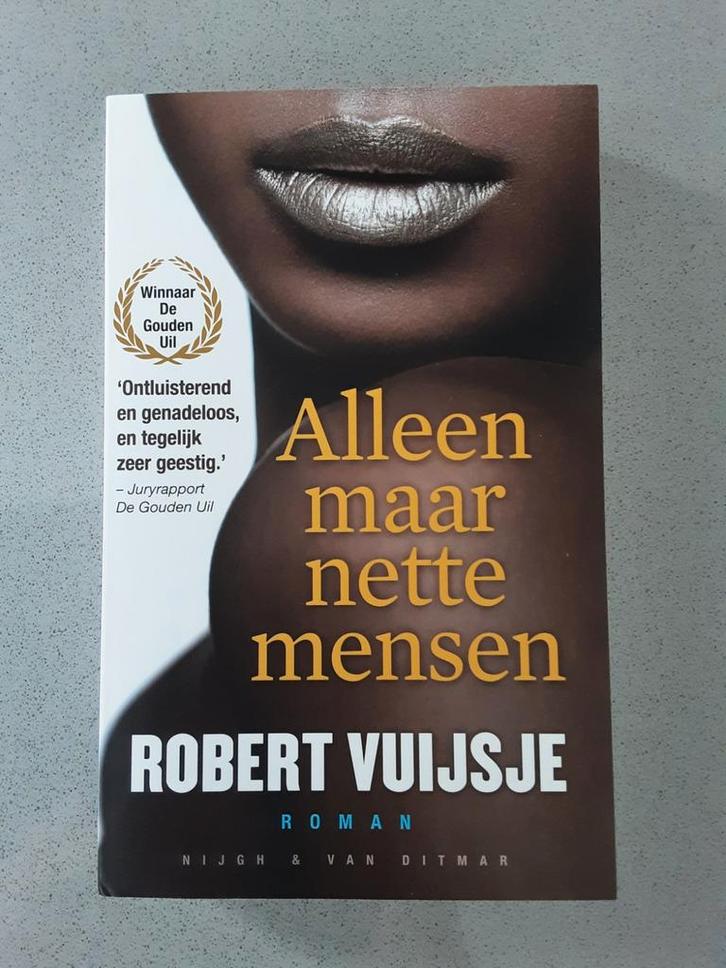 Alleen maar nette mensen - Robert Vuijsje, Boeken, Romans, Nieuw, Nederland, Ophalen of Verzenden