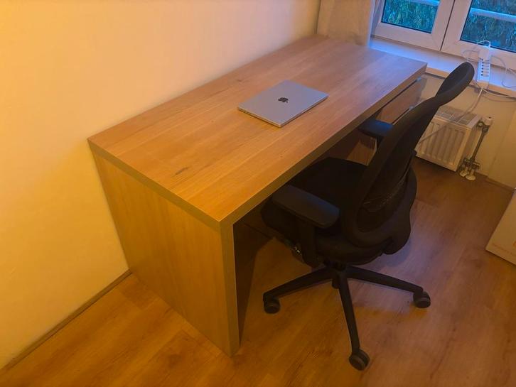 IKEA Malm Bureau - Beige, Huis en Inrichting, Bureaus, Zo goed als nieuw, Bureau, Ophalen