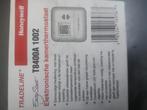 Honeywell elektronische kamerthermostaat T8400A, Minder dan 30 cm, Nieuw, Minder dan 60 cm, Ophalen of Verzenden