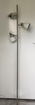 Staande leeslamp met 3 metalen kapjes, Huis en Inrichting, Lampen | Vloerlampen, Ophalen, Zo goed als nieuw, Metaal, 150 tot 200 cm