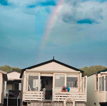 Strandhuisje 205 IJmuiden te koop Grote strand  beschikbaar voor biedingen