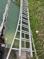 Schuifladder (2x12 treden) te koop, Doe-het-zelf en Verbouw, Ladders en Trappen, Ophalen, Gebruikt, Ladder, Opvouwbaar of Inschuifbaar