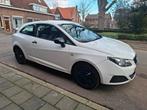 Seat Ibiza 1.2 51KW 2012 Wit, Auto's, Voorwielaandrijving, 31 €/maand, 1198 cc, Handgeschakeld