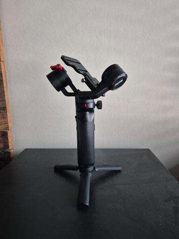 Gimbal Zhiyun crane m2 te koop stabilizator beschikbaar voor biedingen