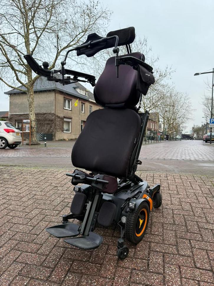 Elektrische Rolstoel Permobil F5 Corpus Stand upp 12/h, Diversen, Rolstoelen, Elektrische rolstoel, Ophalen