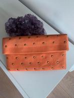 Oranje leren clutch, Sieraden, Tassen en Uiterlijk, Tassen | Damestassen, Oranje, Ophalen of Verzenden, Zo goed als nieuw