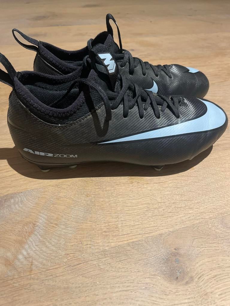 Nike Mercurial Vapor 16 Academy MG - Maat 34, Ophalen of Verzenden, Gebruikt, Schoenen