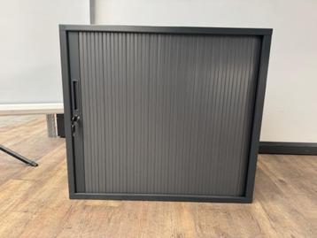 Metalen roldeurkast 70 x 80 antraciet