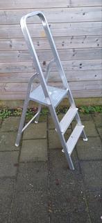 Huishoudtrap 3 treden, Doe-het-zelf en Verbouw, Ladders en Trappen, Ophalen, Minder dan 2 meter