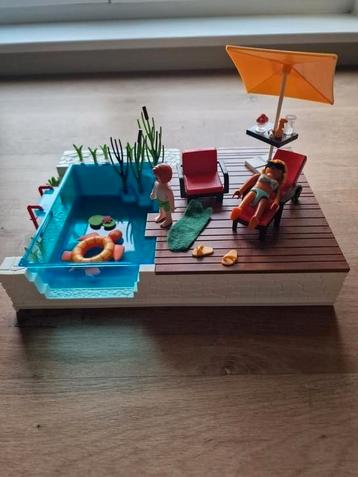 Playmobile zwembad  5575 beschikbaar voor biedingen