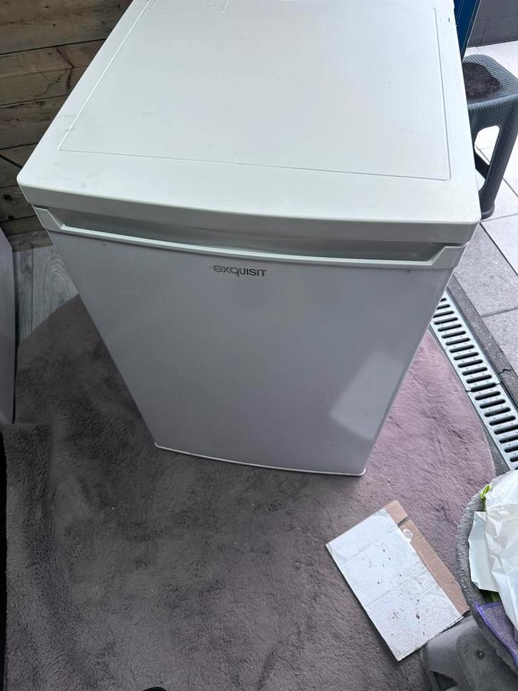 Exquisit 50 lieter koelkast met vriezer, Witgoed en Apparatuur, Vriezers en Diepvrieskisten, Zo goed als nieuw, 160 cm of meer
