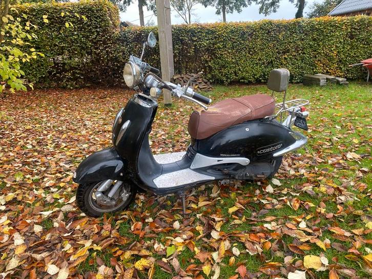 Killerbee Custom Scooter - Retro look, Fietsen en Brommers, Snorfietsen en Snorscooters, Gebruikt, Overige merken, Benzine, Ophalen