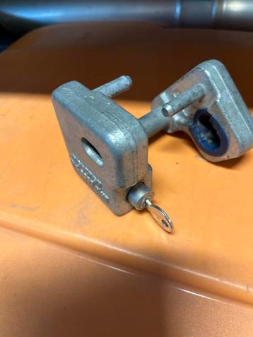 Caravan Slot Robstop WS 3000 Plus beschikbaar voor biedingen