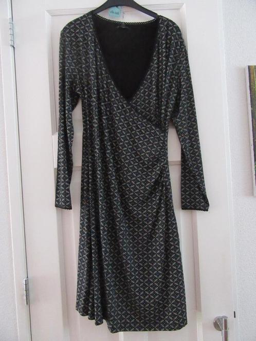 Nieuwe jurk van King Louie maat L, Kleding | Dames, Jurken, Nieuw, Maat 42/44 (L), Overige kleuren, Onder de knie, Ophalen of Verzenden
