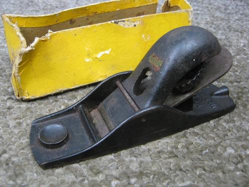 Stanley nr. 102 klein blokschaafje.  --putjes beitel !! --, Hobby en Vrije tijd, Knutselen, Gebruikt, Gereedschap of Toebehoren