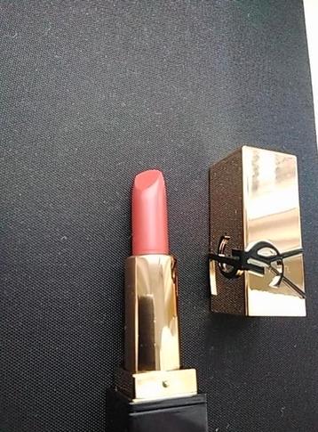Nieuw: Yves Saint Laurent Rouge Couture Nude Muse mini beschikbaar voor biedingen