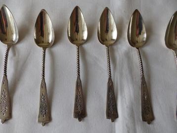 12antiek zilveren lepeltjes ca 1875. A. Driesen Schoonhoven. beschikbaar voor biedingen