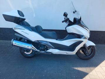 HONDA FJS 400 SILVERWING -nieuwe aandrijfriem- 2013 ! (bj 20 beschikbaar voor biedingen