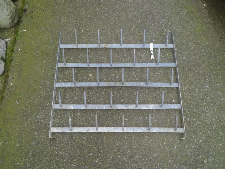 oud flessenrek/pinnenrek wijnflessenrek uitlekrek keukenrek, Antiek en Kunst, Curiosa en Brocante, Ophalen