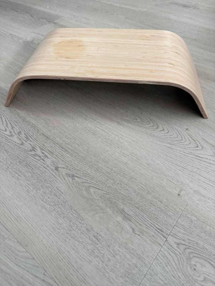 Ikea Sigfinn monitorstandaard beeldschermverhoger, Computers en Software, Laptopstandaarden, Zo goed als nieuw, Ophalen of Verzenden