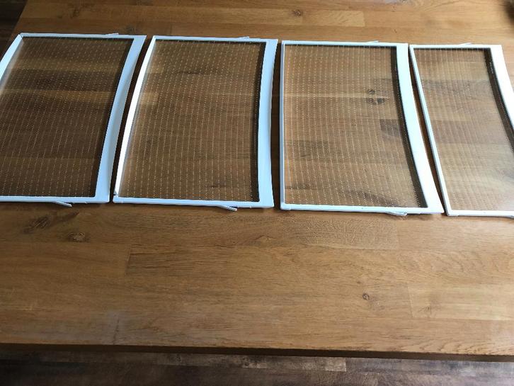 Schappen Koelkast onderdelen ATAG KK154B5U/A01 glasplaten, Witgoed en Apparatuur, Overige Witgoed en Apparatuur, Gebruikt, Ophalen of Verzenden