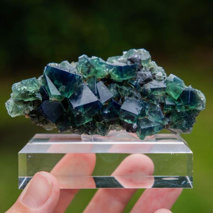 fluoriet uit pocket 42 #13, Verzamelen, Mineralen en Fossielen, Mineraal, Ophalen of Verzenden