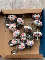 Porseleinen kastknoppen 12 stuks, Ophalen of Verzenden, Zo goed als nieuw, Overige kleuren, Armband